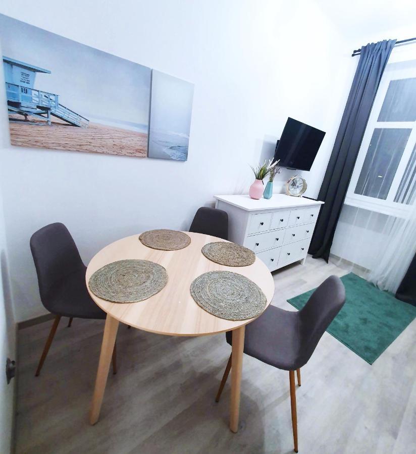 Gdynia Glowna Apartments מראה חיצוני תמונה